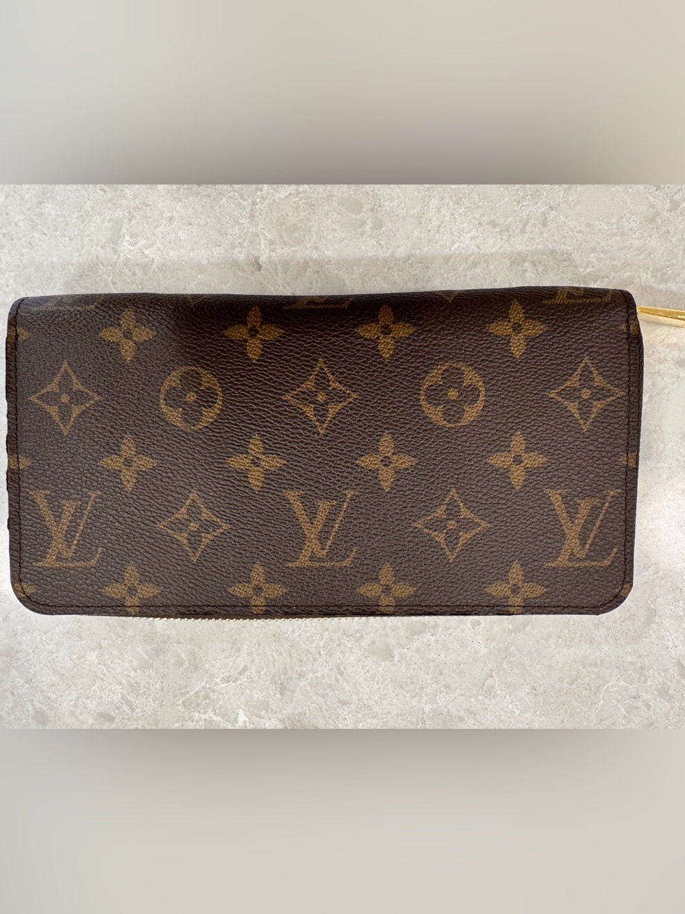 Louis Vuitton Monogram Zippy Wallet